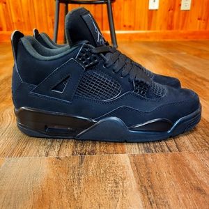 Jordan 4 black cat